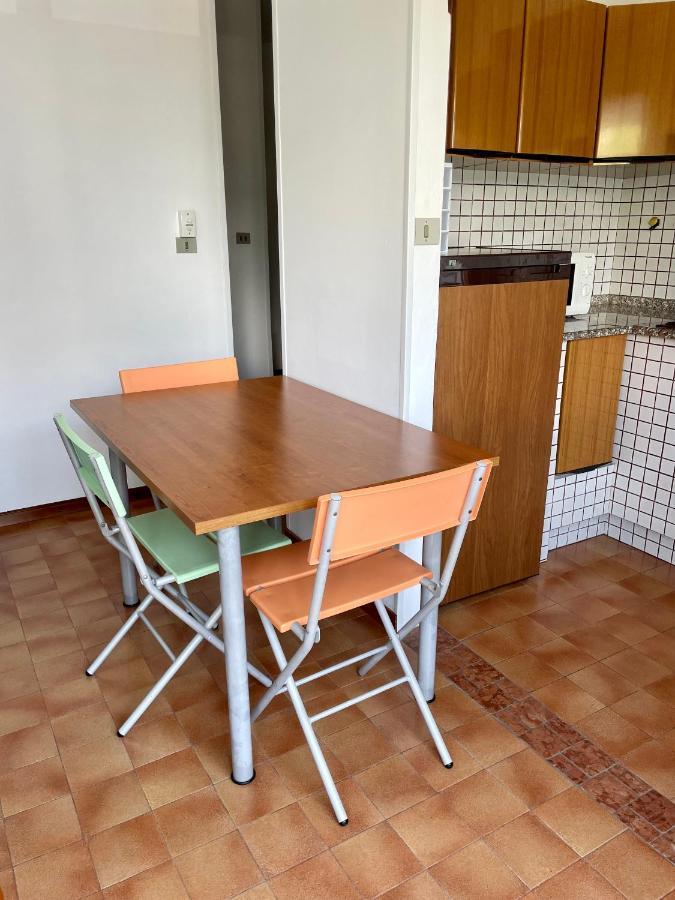 Condominio Centrale 104 Lignano Sabbiadoro Bagian luar foto